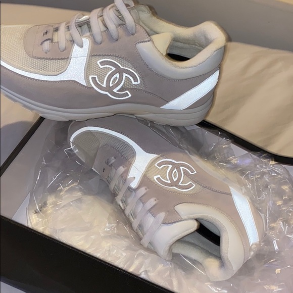 reflective chanel runners